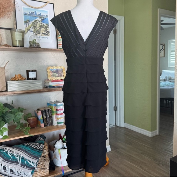 Adrianna Papell Elegant Black Gown - Picture 4 of 8